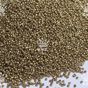 Round Rocailles - Pearl/Metallic dye - 785