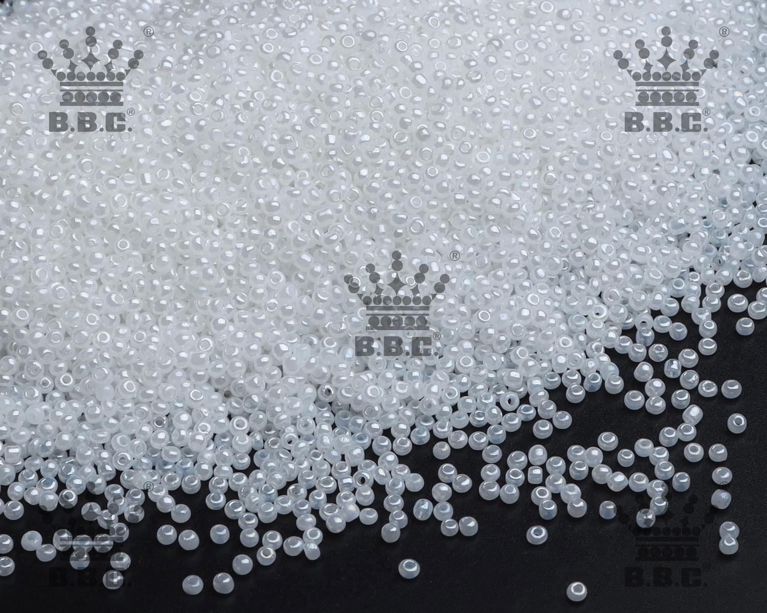 Round Rocailles - Ceylon/Snow - 57102