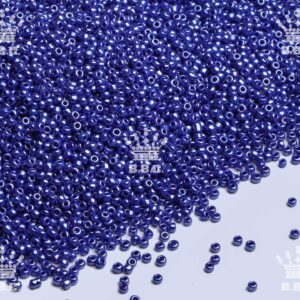 Round Rocailles - Opaque Luster - 38060