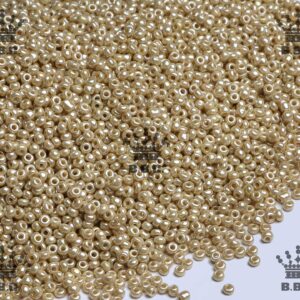 Round Rocailles - Opaque Luster - 46112