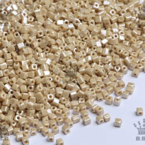 Square Cut - Opaque Luster - 136