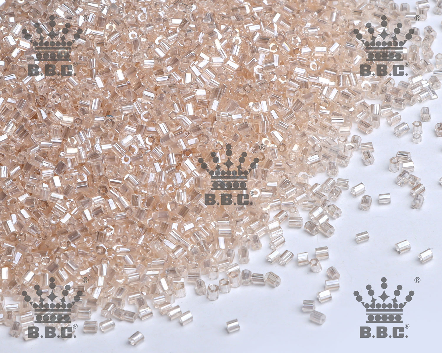 2Cut Hexa - Transparent Luster - 112L