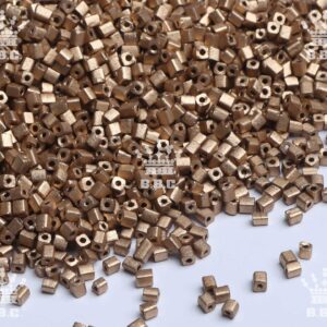 Square Cut - Pearl/Metallic dye - 784GP