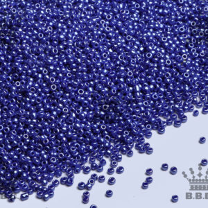 Round Rocailles - Opaque Luster - 38060