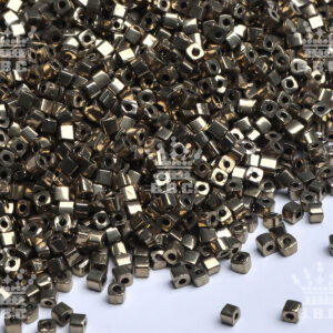 Square Cut - Pearl/Metallic dye - VSLB