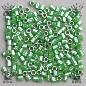 2Cut Hexa - Opaque Luster - 431 MQY